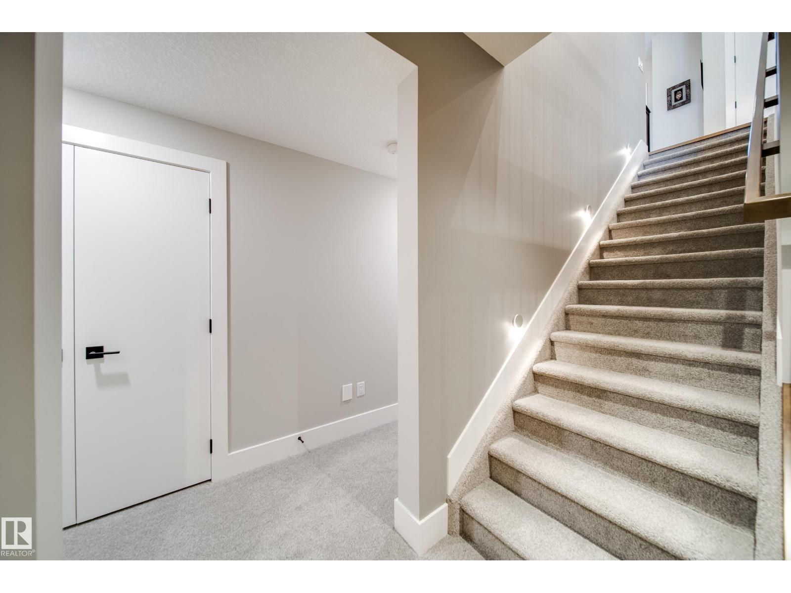 4605 KNIGHT PT SW, Edmonton