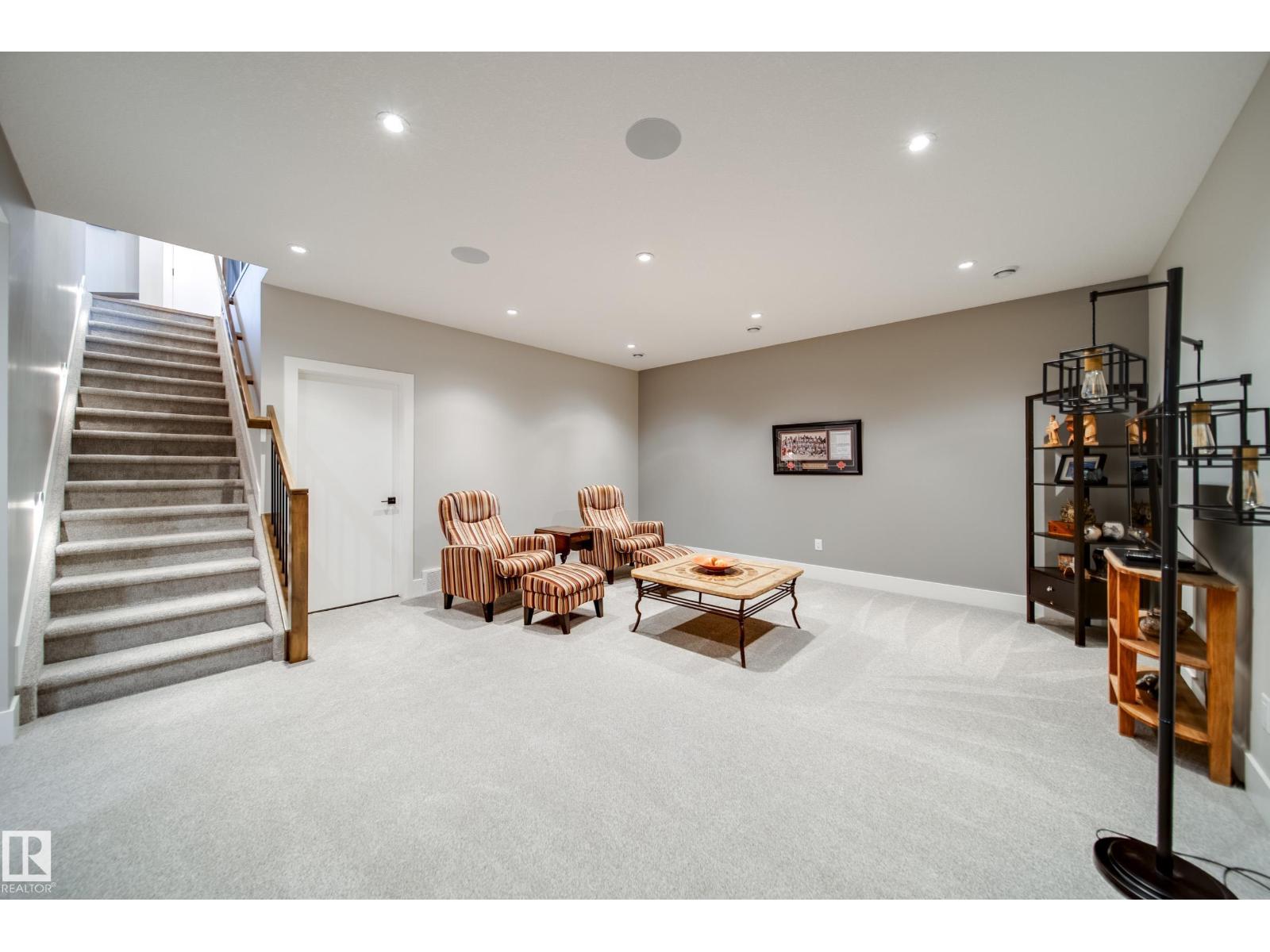 4605 KNIGHT PT SW, Edmonton