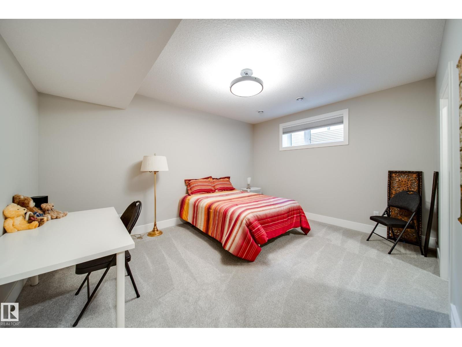 4605 KNIGHT PT SW, Edmonton