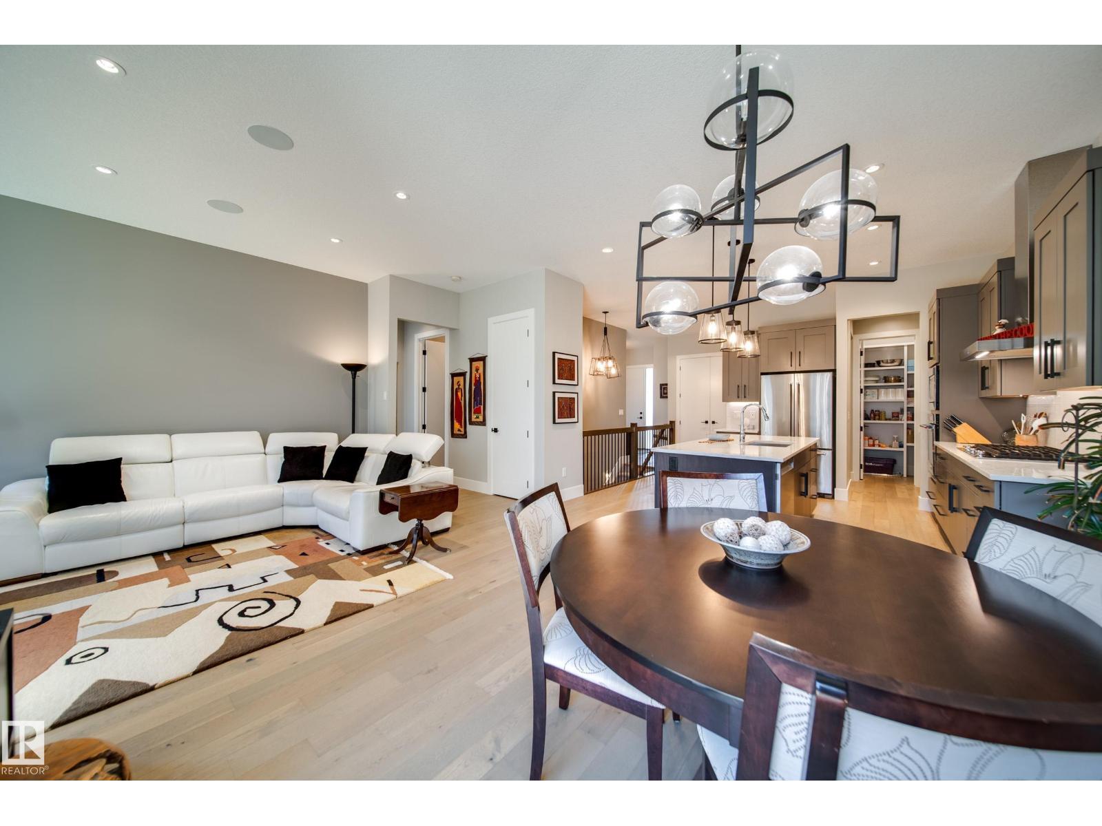 4605 KNIGHT PT SW, Edmonton