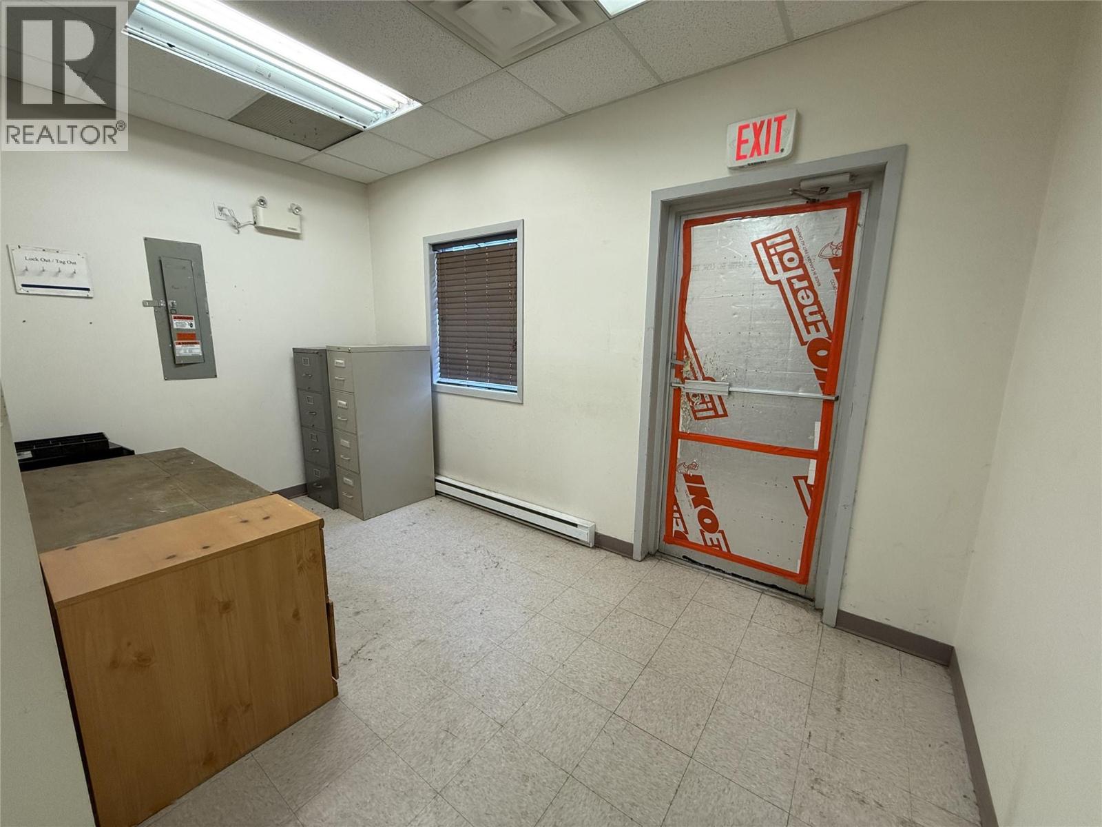  706 INDUSTRIAL #3 Road, Cranbrook