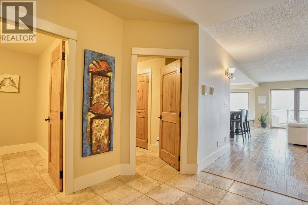 207 14419 Downton Avenue, Summerland