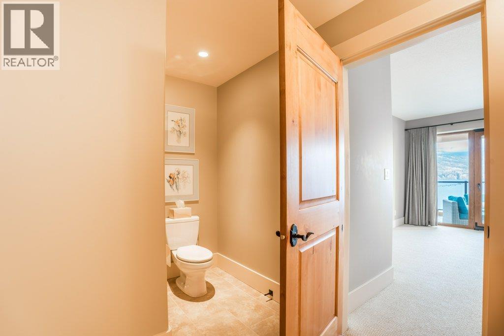 207 14419 Downton Avenue, Summerland