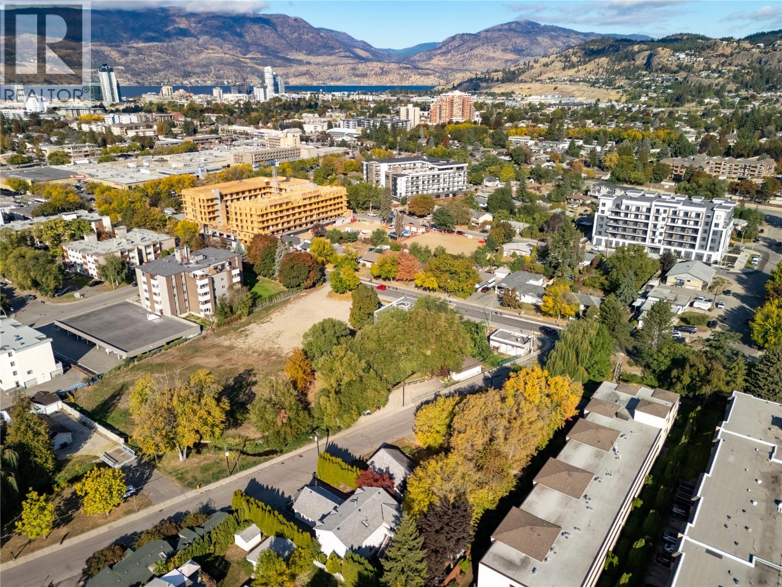  1923 Lindahl Street, Kelowna