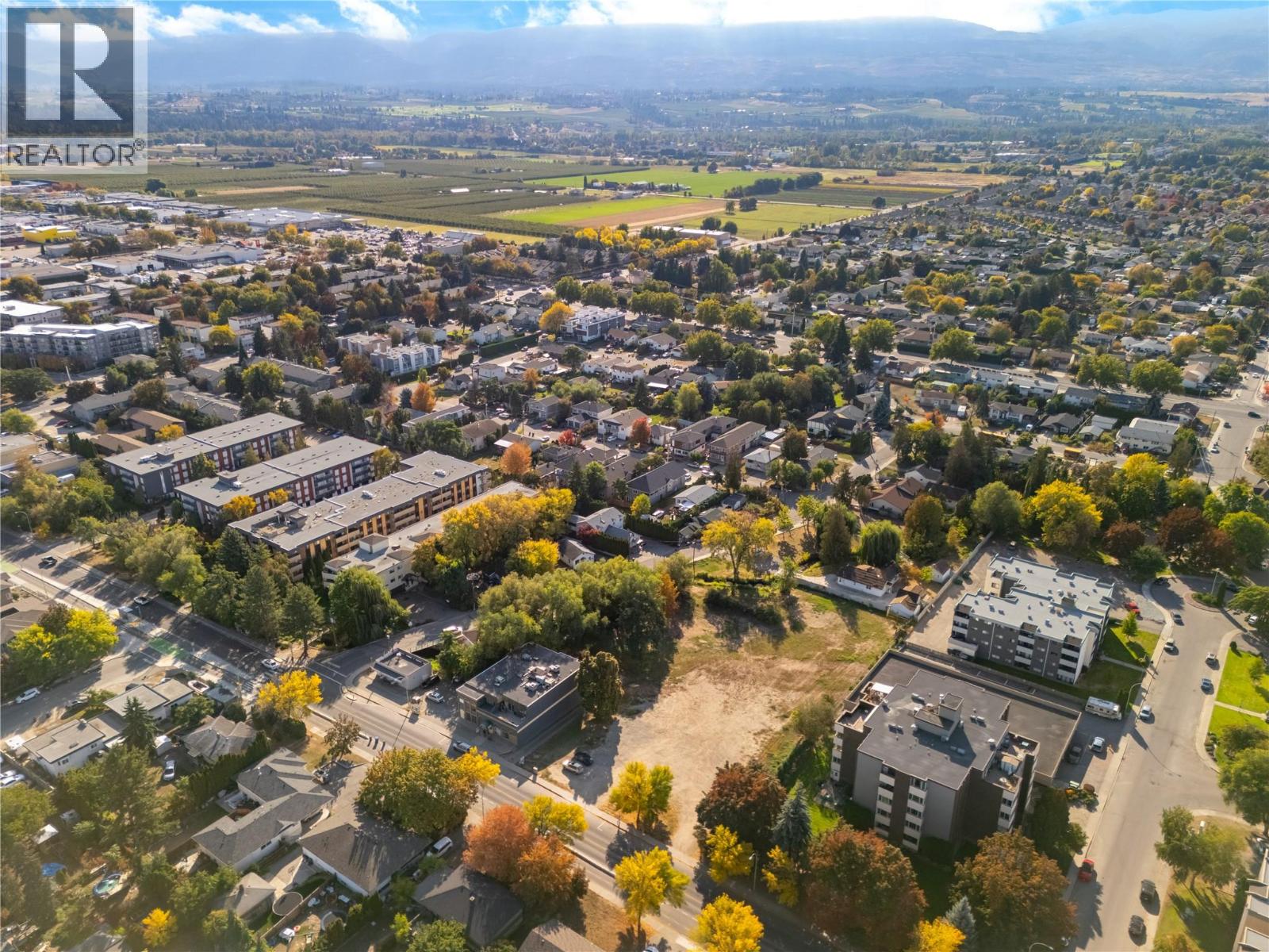  1923 Lindahl Street, Kelowna