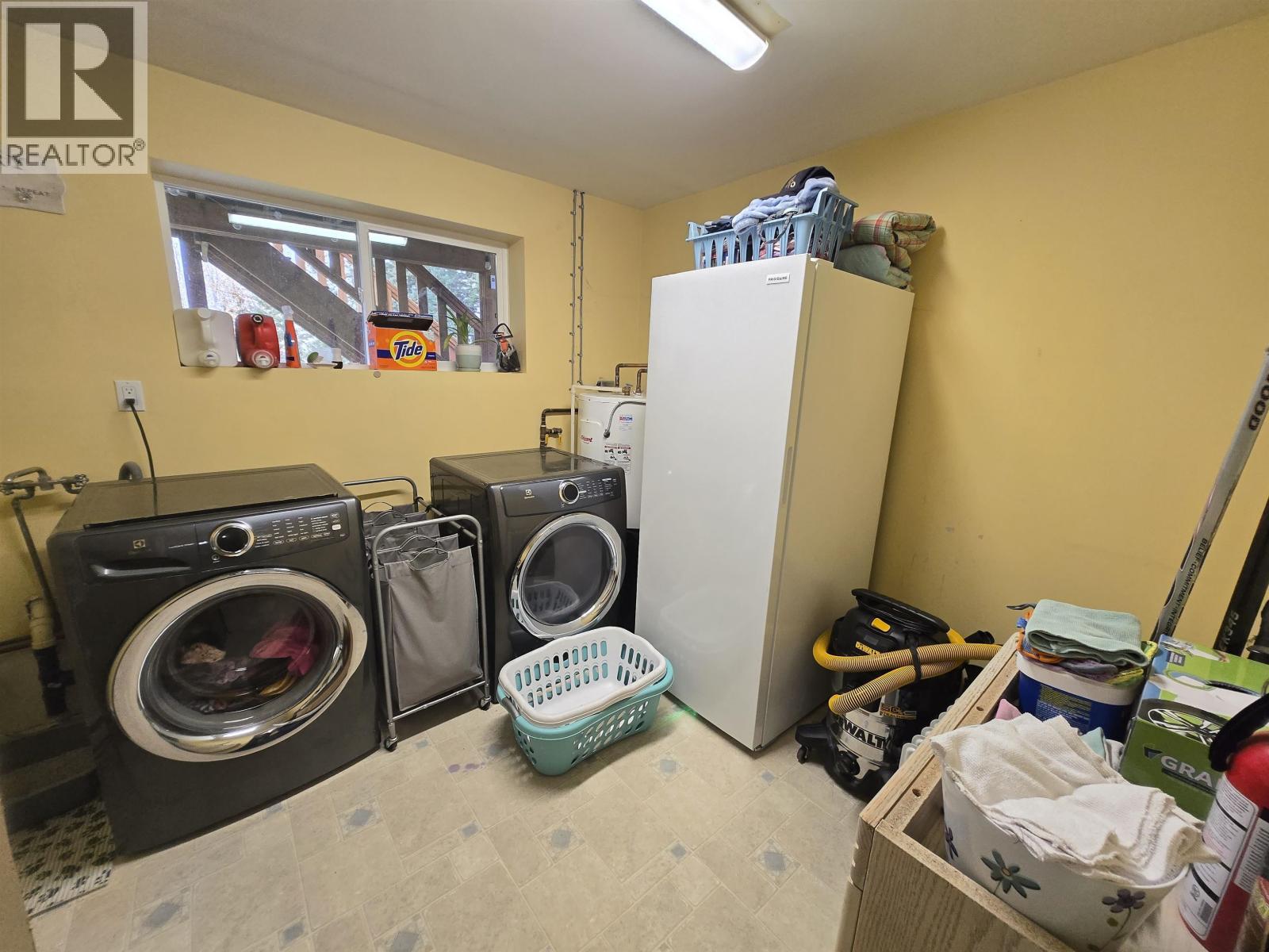 1361 OAK AVENUE, Quesnel