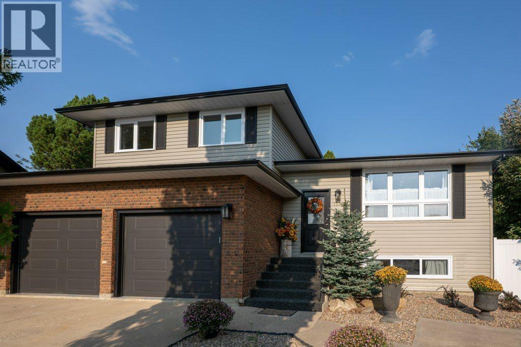 1249 25 Street SE, Medicine Hat, Alberta