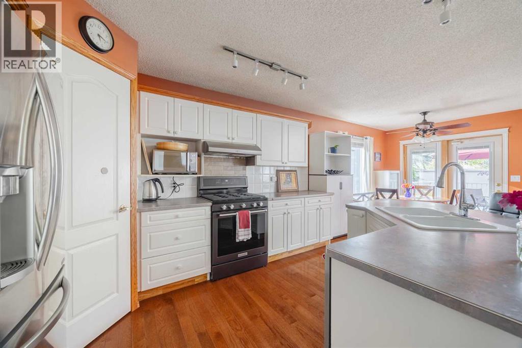 Single Family House Bungalow for Sale in  McKenzie Lake Gardens SE McKenzie Lake Calgary 