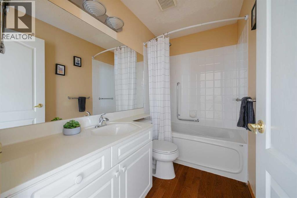 Single Family House Bungalow for Sale in  McKenzie Lake Gardens SE McKenzie Lake Calgary 