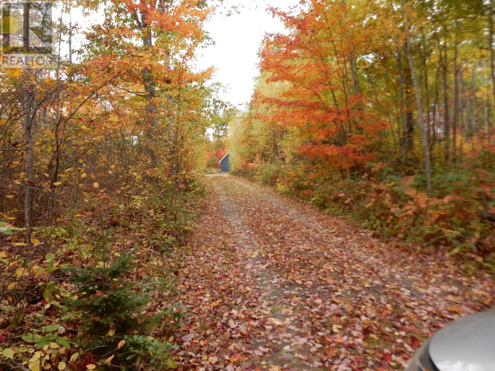 Property 32 of 32 of Highway 6