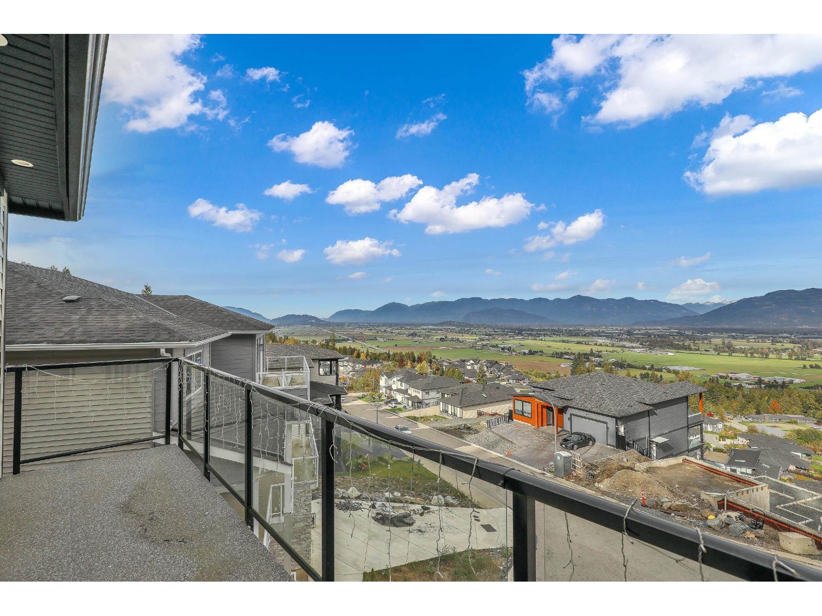 51144 FARMERS WAY, Eastern Hillsides, Chilliwack