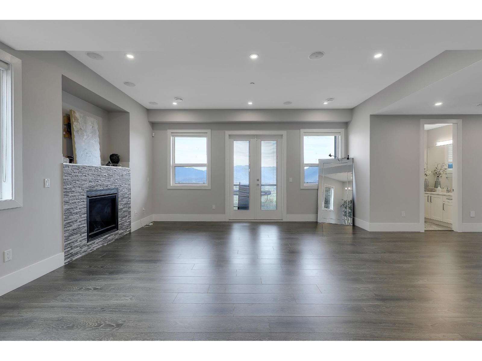 51144 FARMERS WAY, Eastern Hillsides, Chilliwack