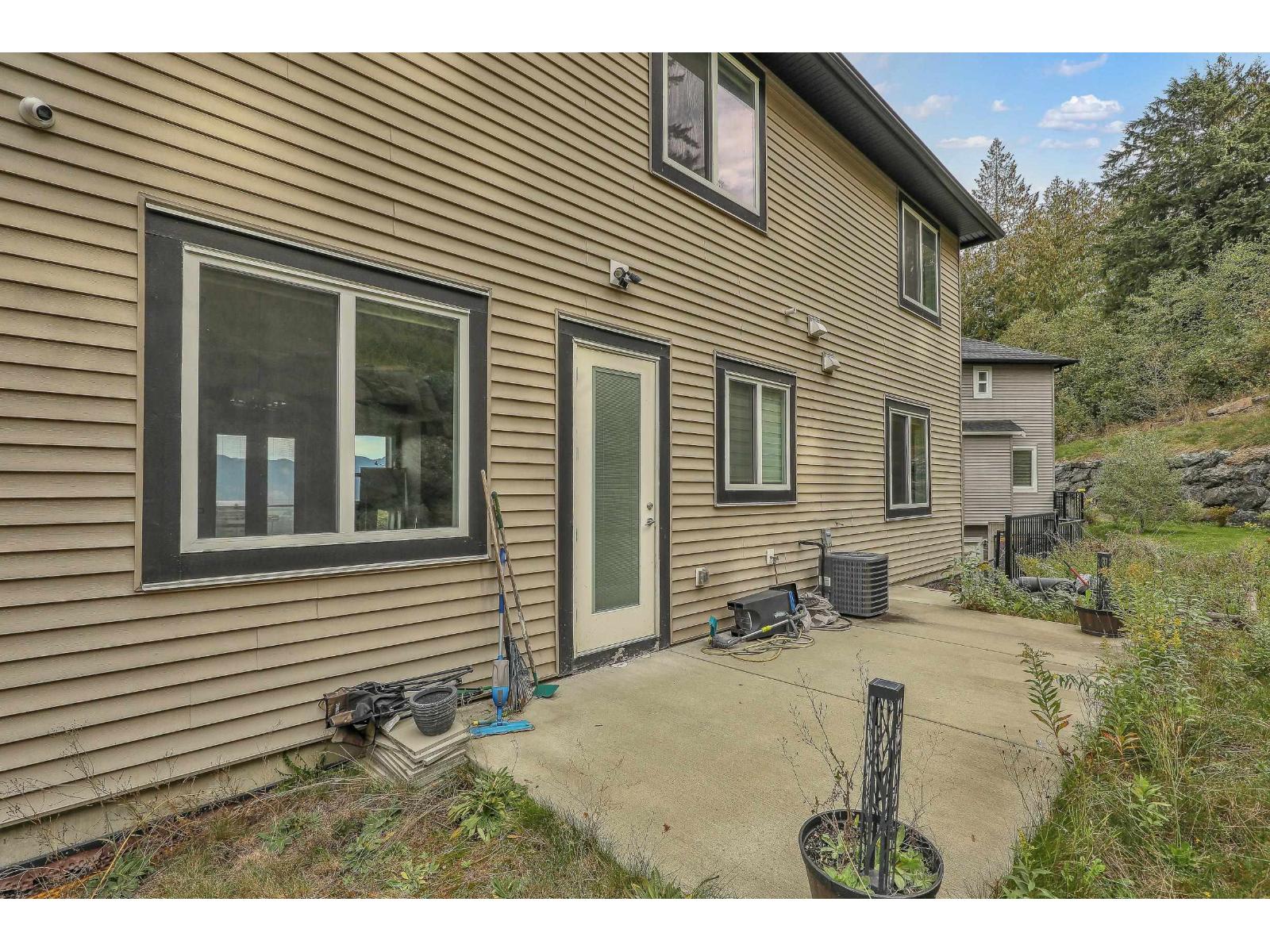 51144 FARMERS WAY, Eastern Hillsides, Chilliwack