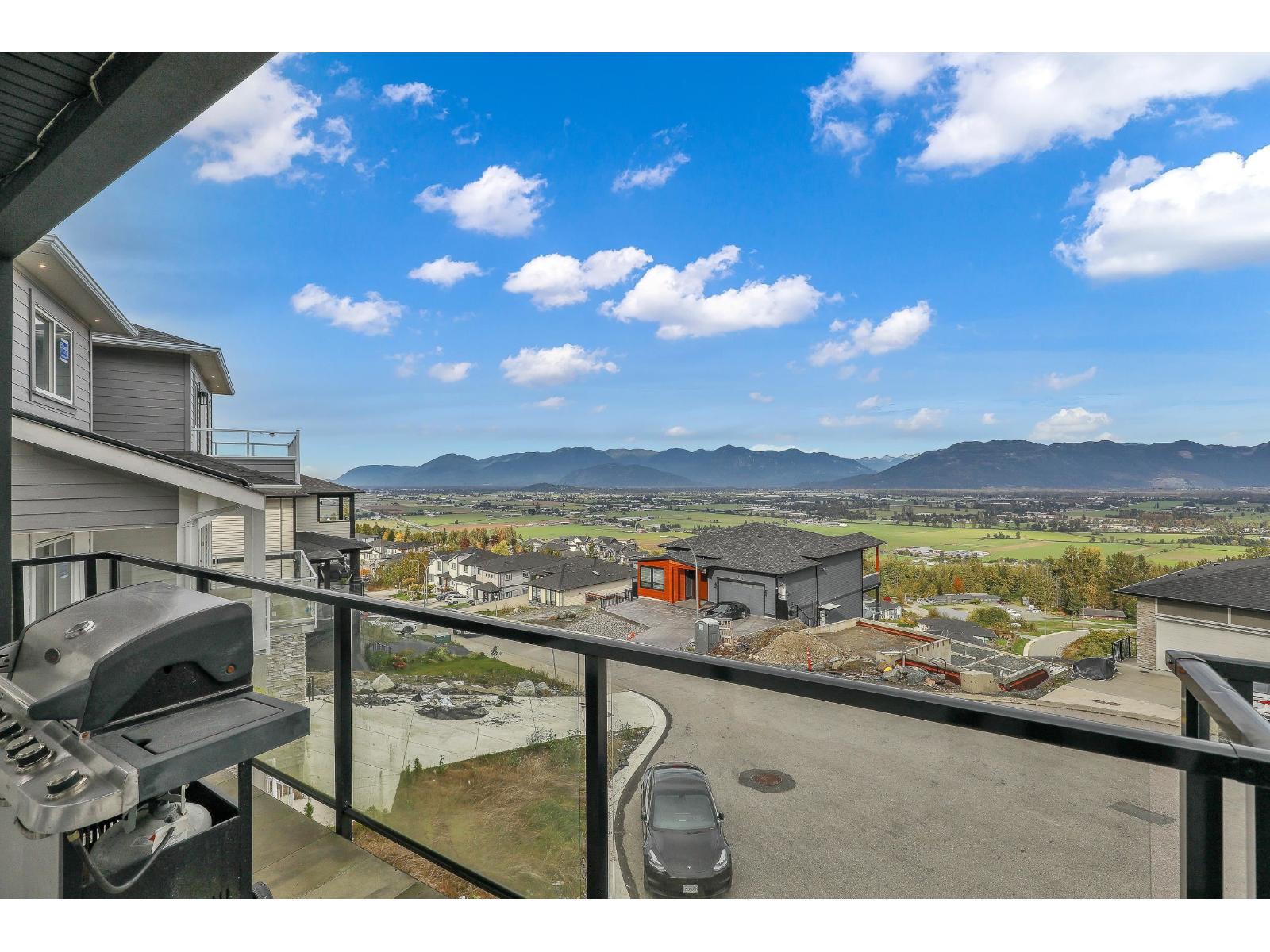 51144 FARMERS WAY, Eastern Hillsides, Chilliwack