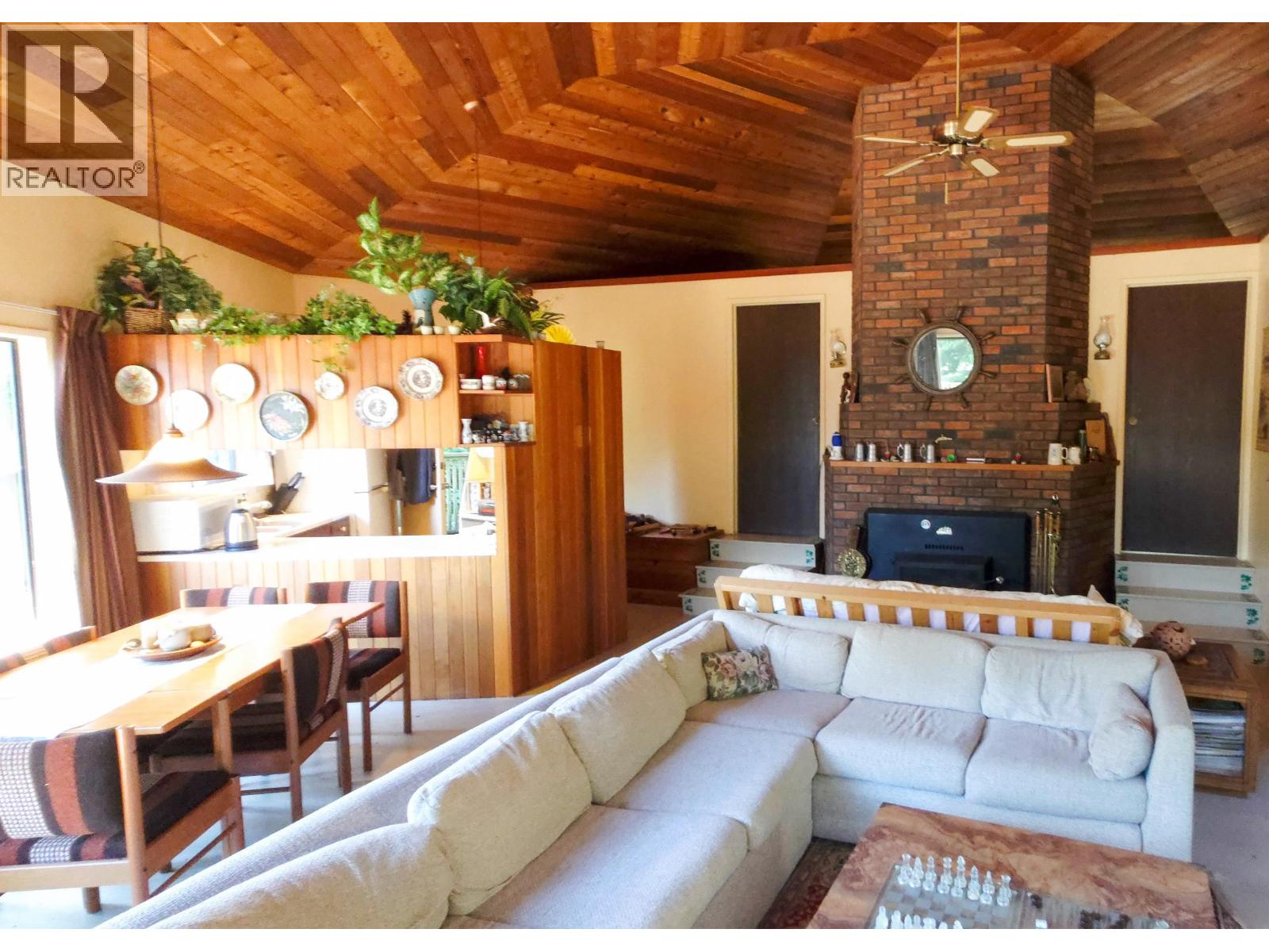 427 COLLINGWOOD ROAD, Keats Island