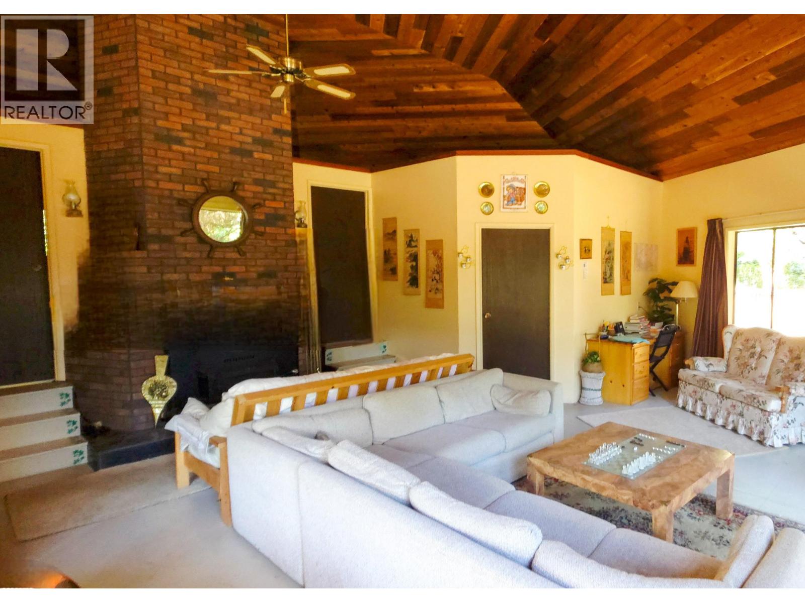 427 COLLINGWOOD ROAD, Keats Island