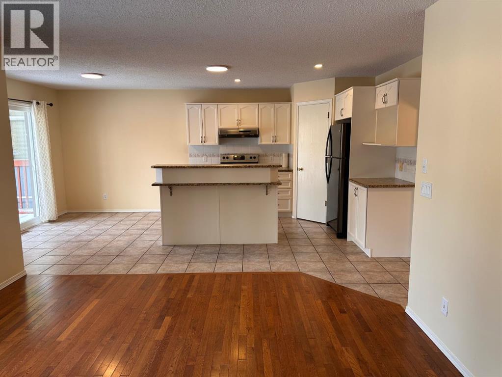 Single Family House for Sale in  Citadel Meadow Bay NW Citadel Calgary 