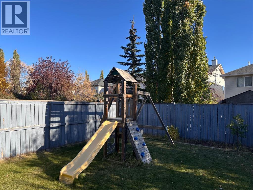 Single Family House for Sale in  Citadel Meadow Bay NW Citadel Calgary 