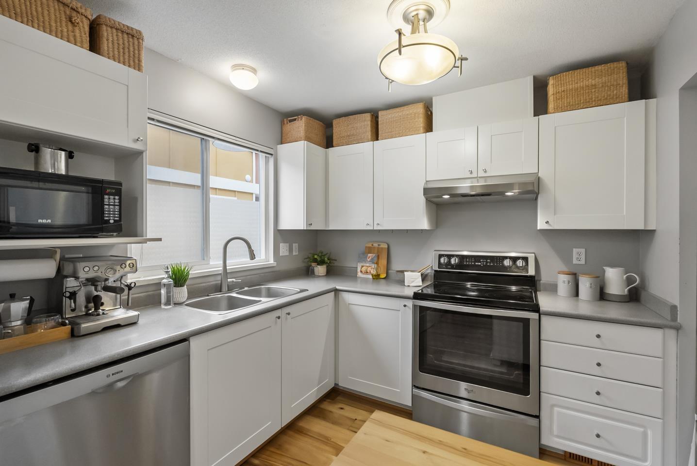 22 20543 96 AVENUE, Langley