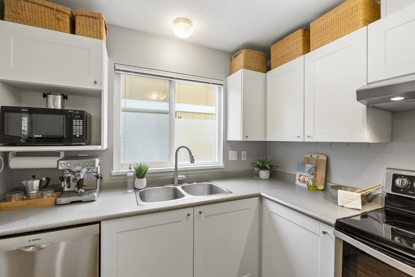 22 20543 96 AVENUE, Langley