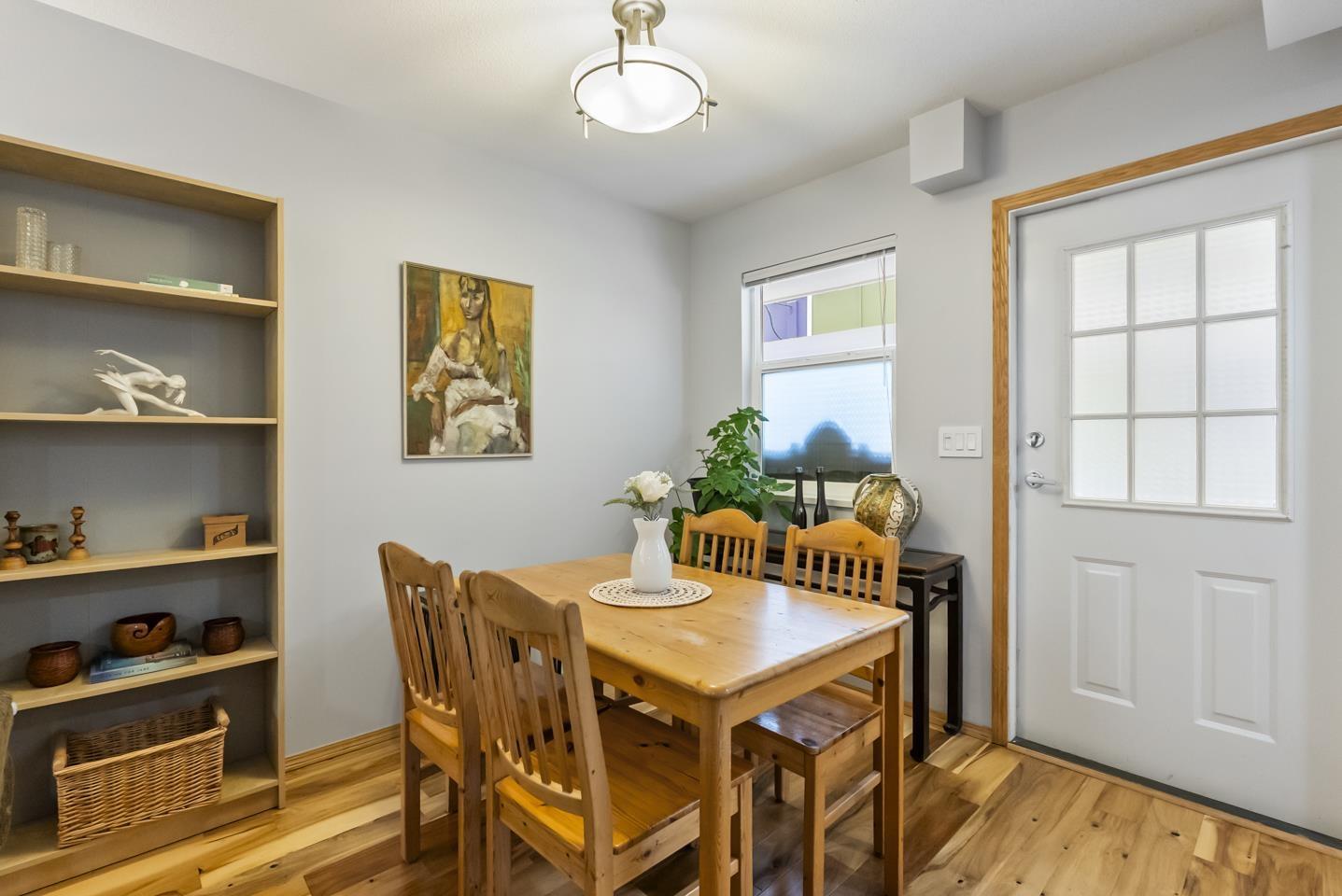 22 20543 96 AVENUE, Langley