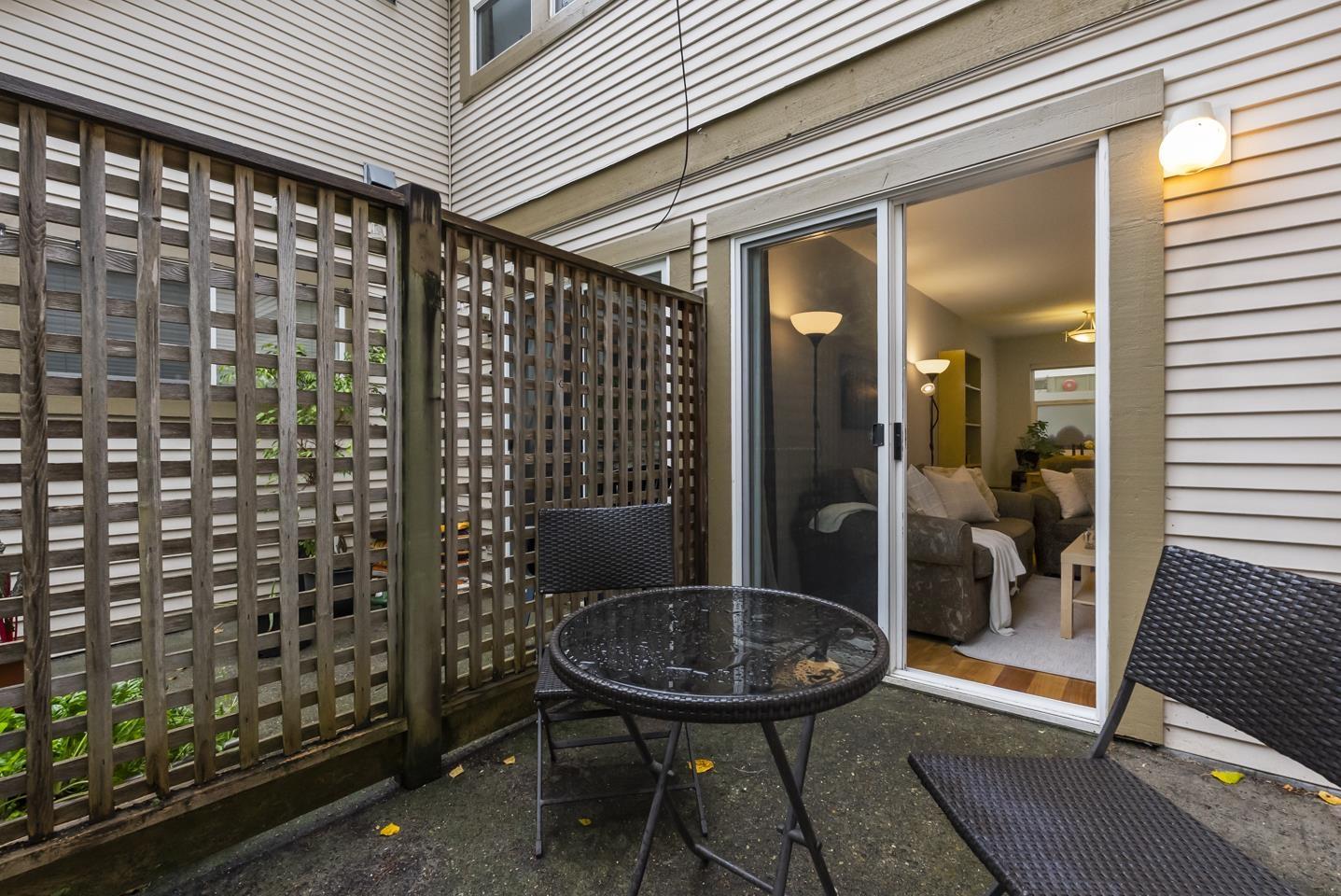 22 20543 96 AVENUE, Langley