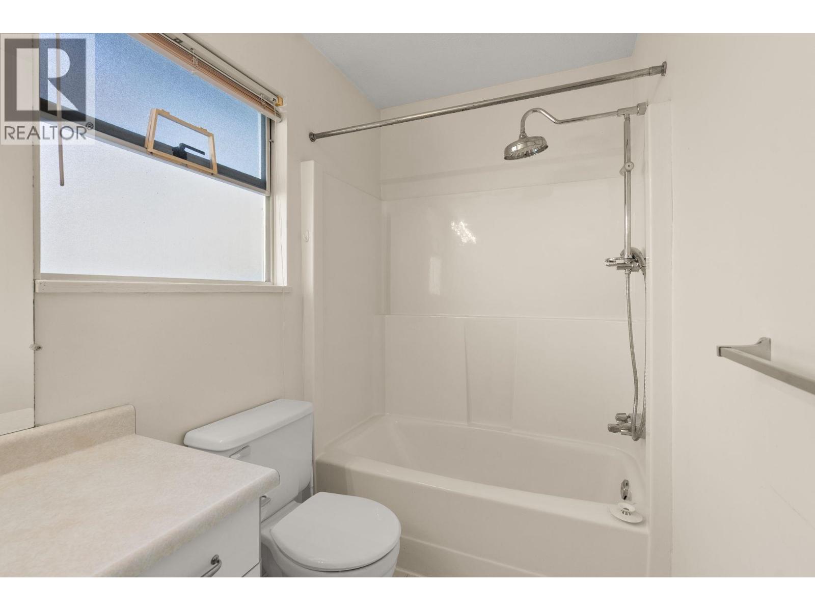 5 4890 48 AVENUE, Ladner