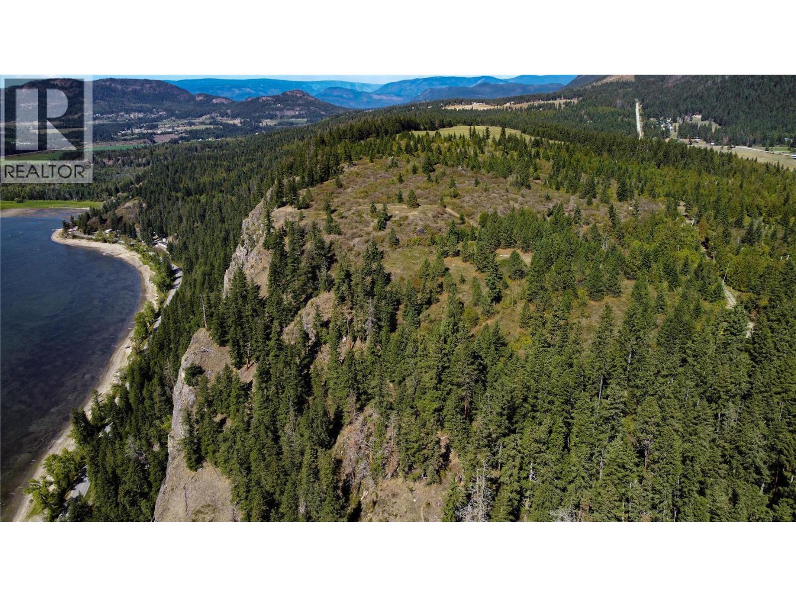 470 Sumac Road, Tappen