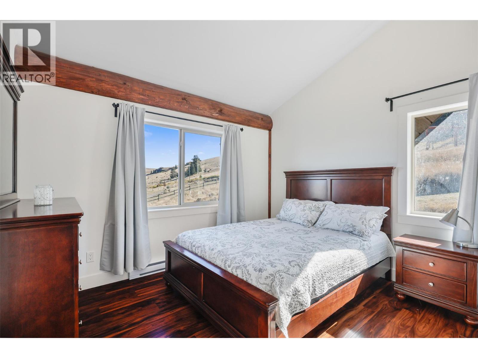 8605 OLD KAMLOOPS HIGHWAY - 16