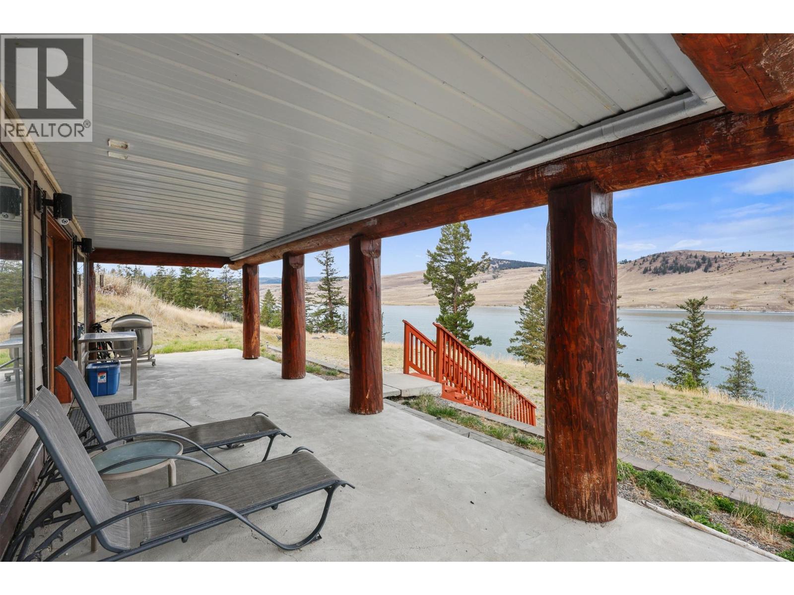 8605 OLD KAMLOOPS HIGHWAY - 19