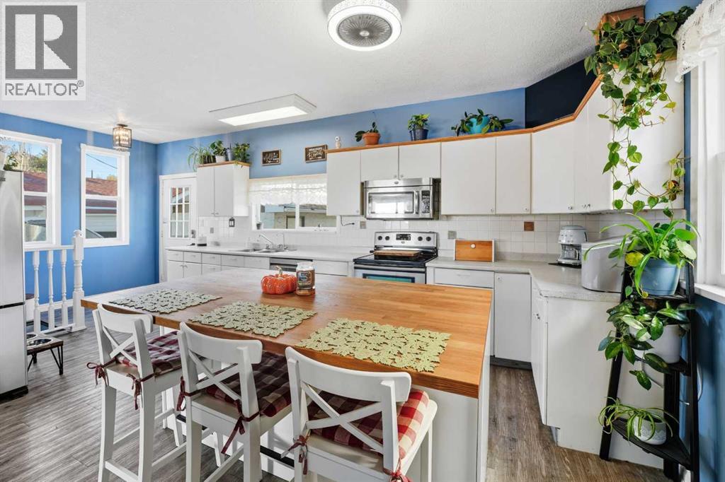 4 Howarth Close, Red Deer