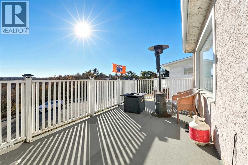 4 Howarth Close, Red Deer