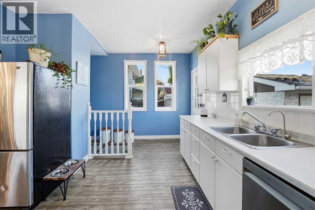 4 Howarth Close, Red Deer