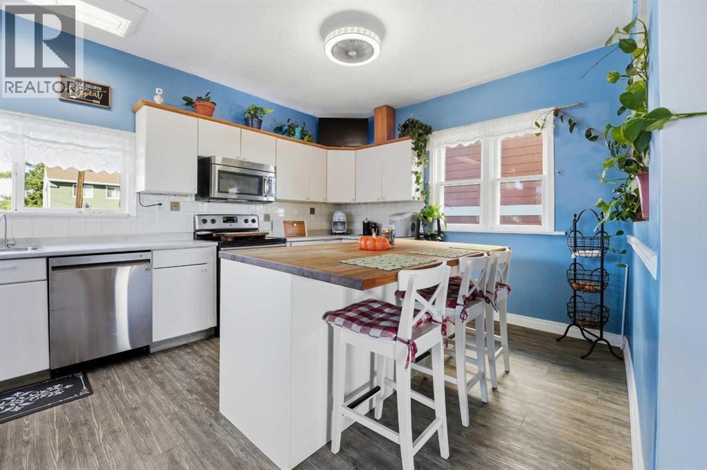 4 Howarth Close, Red Deer