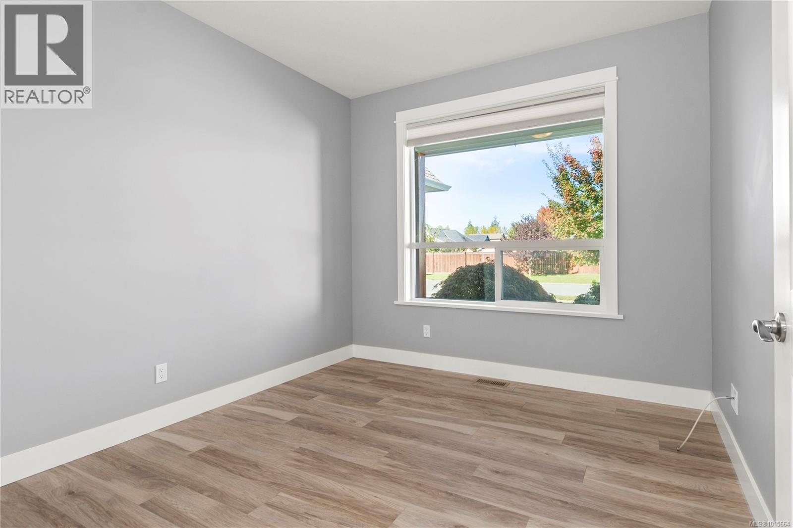 438 Legacy Dr, Campbell River