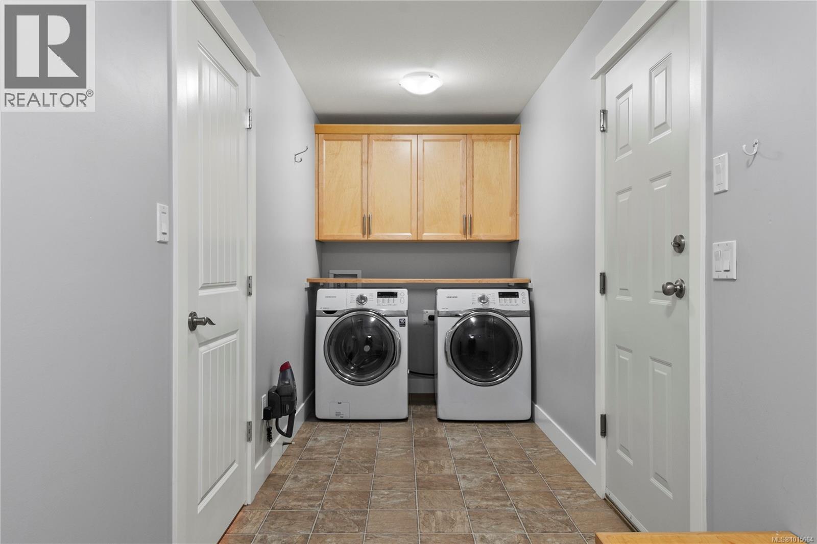 438 Legacy Dr, Campbell River