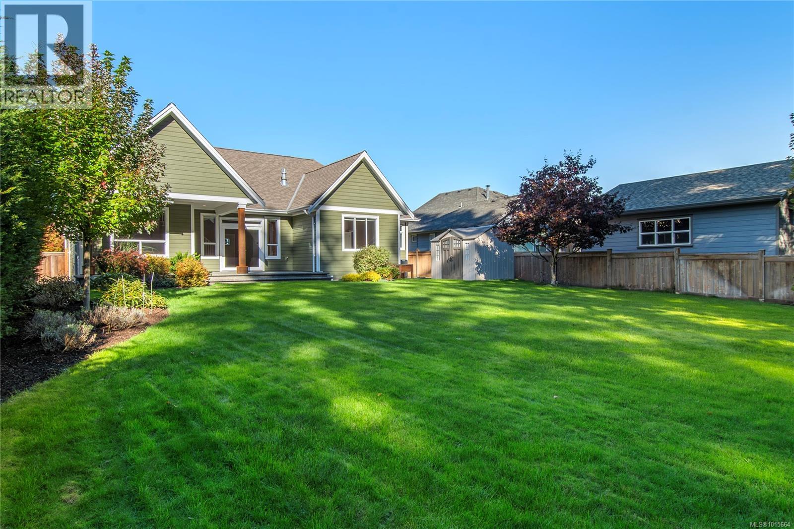 438 Legacy Dr, Campbell River