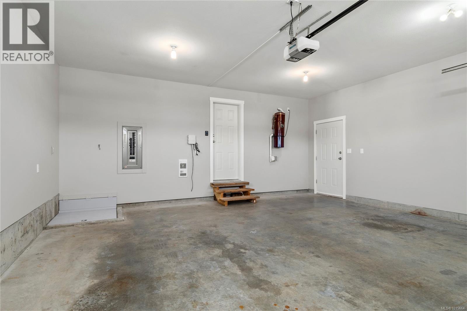 438 Legacy Dr, Campbell River