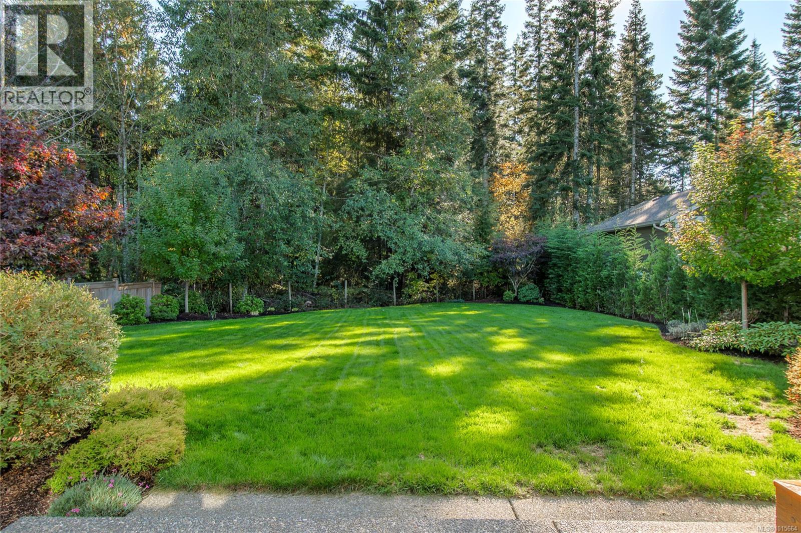 438 Legacy Dr, Campbell River