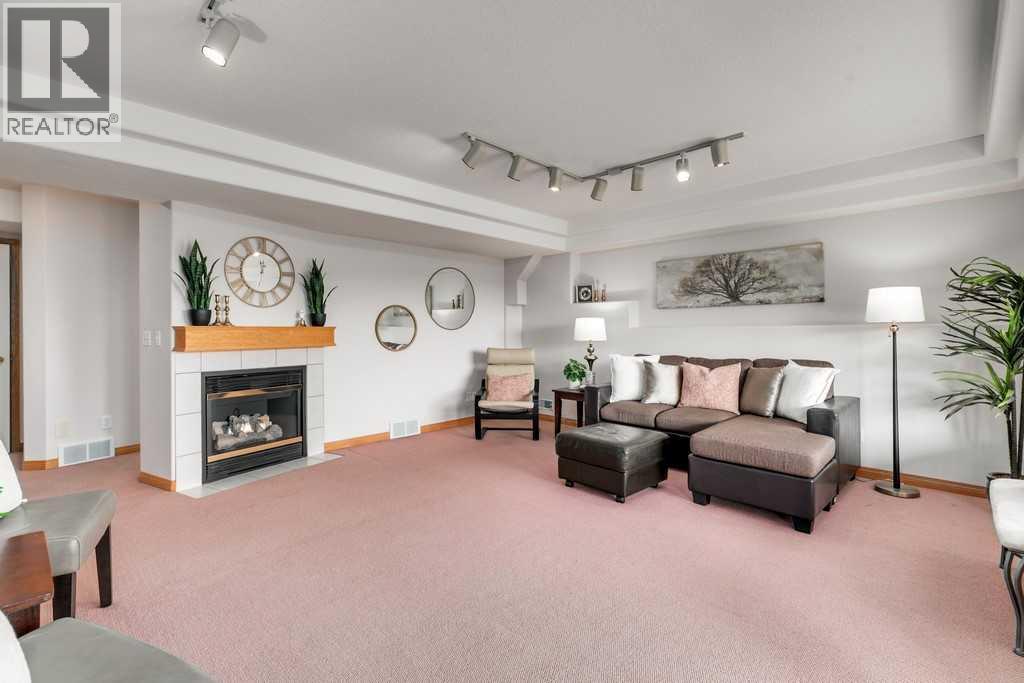 Single Family House Bungalow for Sale in  Chaparral Ridge Point SE Chaparral Calgary 