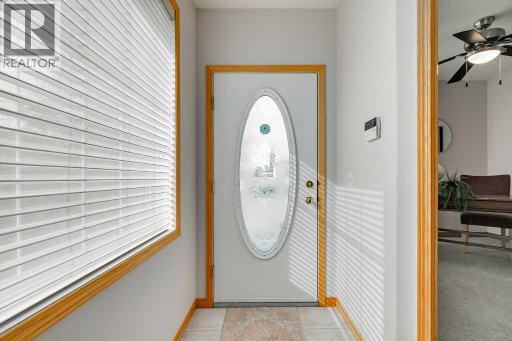 Single Family House Bungalow for Sale in  Chaparral Ridge Point SE Chaparral Calgary 