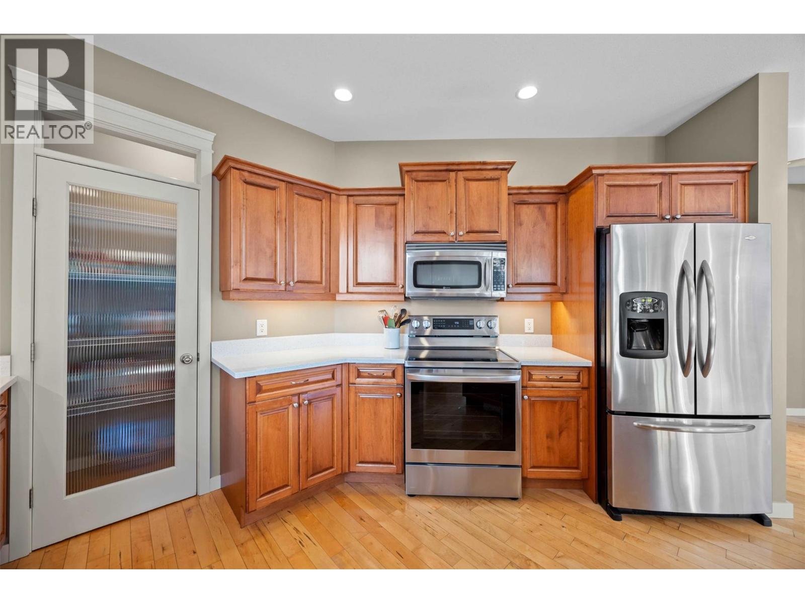  607 Quarry Avenue, Kelowna