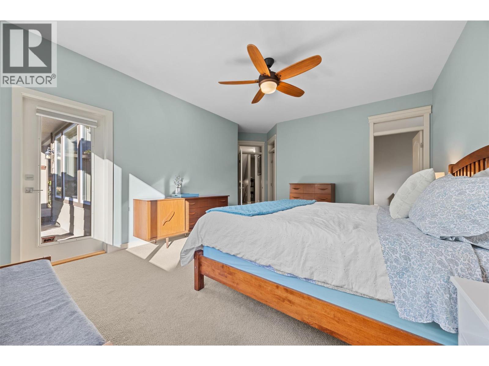  607 Quarry Avenue, Kelowna