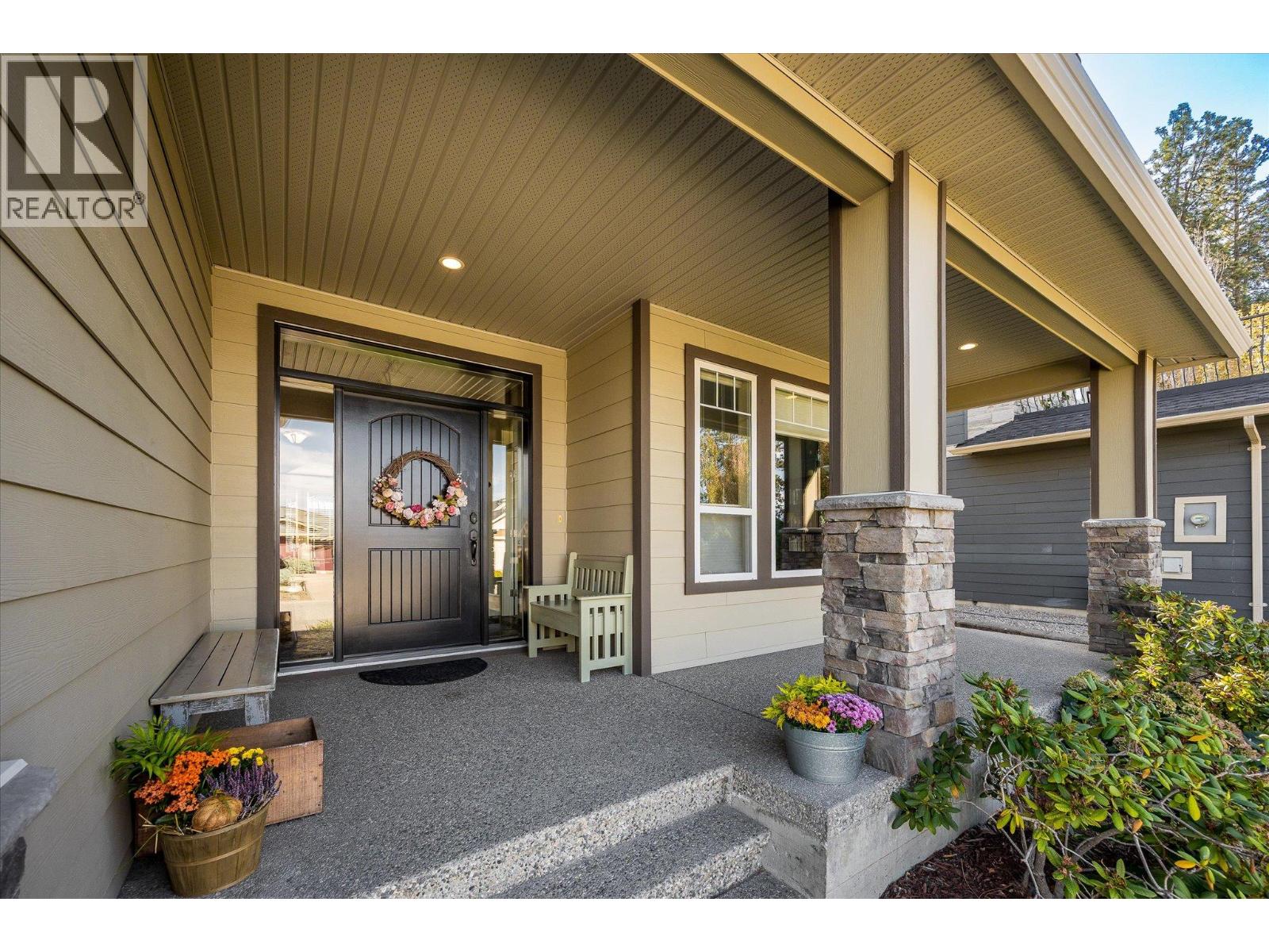  607 Quarry Avenue, Kelowna