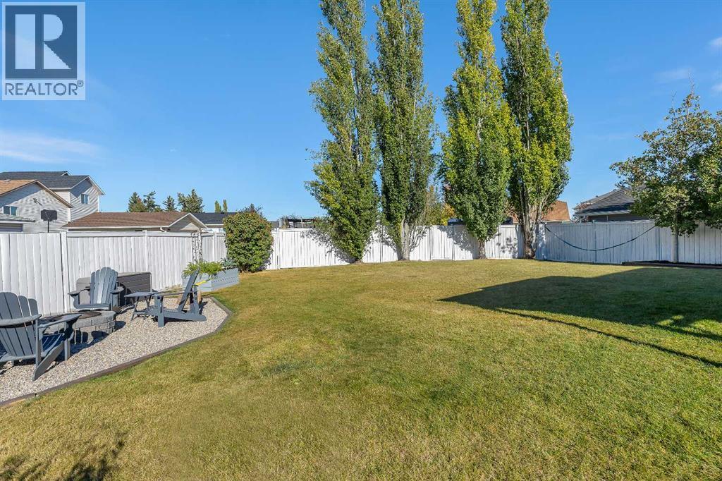 Single Family House 4 Level for Sale in  Coventry Place NE Coventry Hills Calgary 