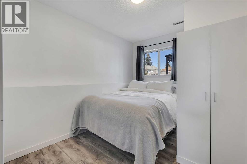 Single Family House 4 Level for Sale in  Coventry Place NE Coventry Hills Calgary 