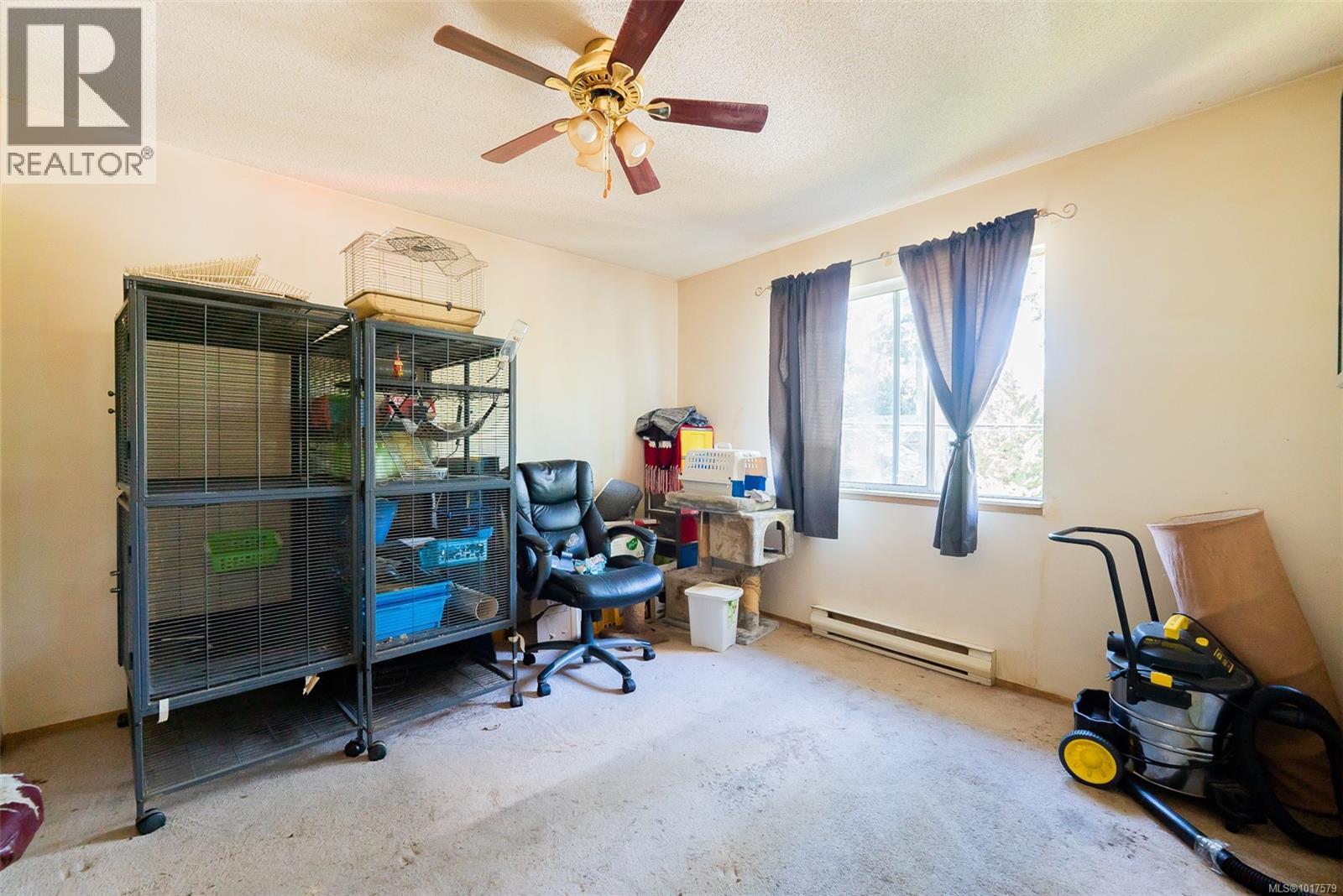 #202 3089 BARONS RD - 22