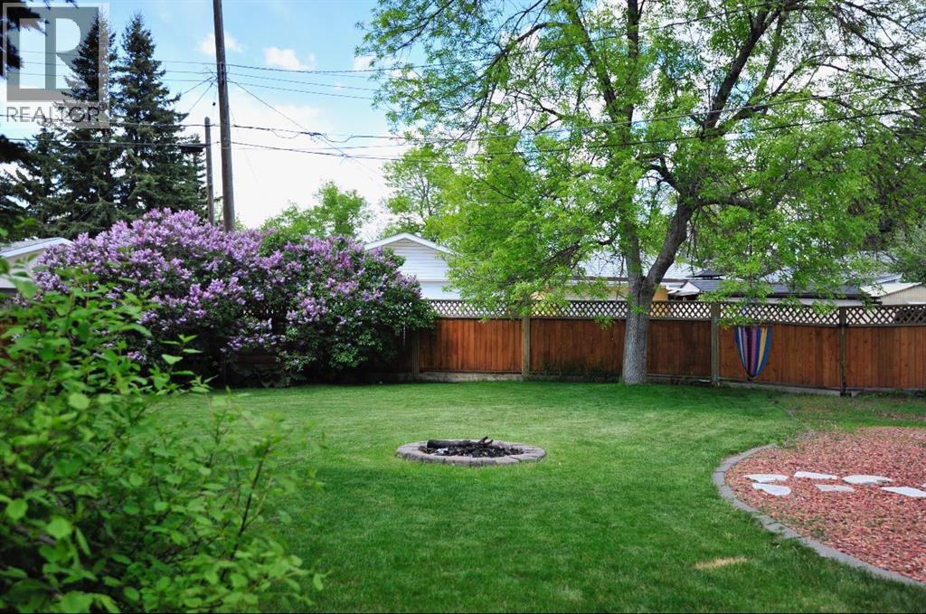 Single Family House Bungalow for Sale in  Fir Drive SE Southview Calgary 