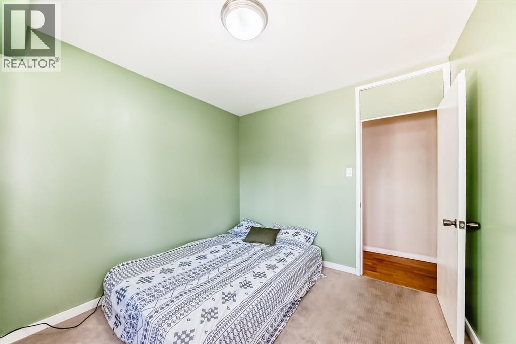 Single Family House Bungalow for Sale in  Fir Drive SE Southview Calgary 