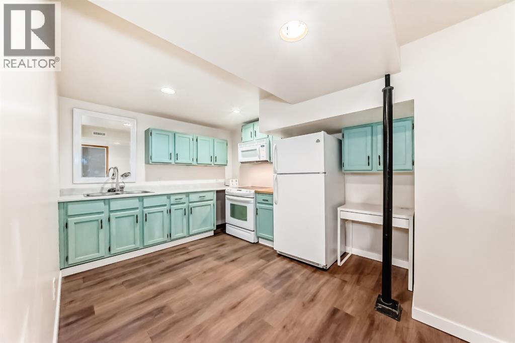 Single Family House Bungalow for Sale in  Fir Drive SE Southview Calgary 